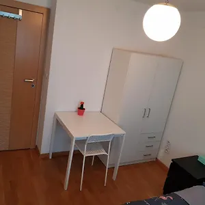  Kwatera prywatna Mirrorroom Pl Citycenter Polska
