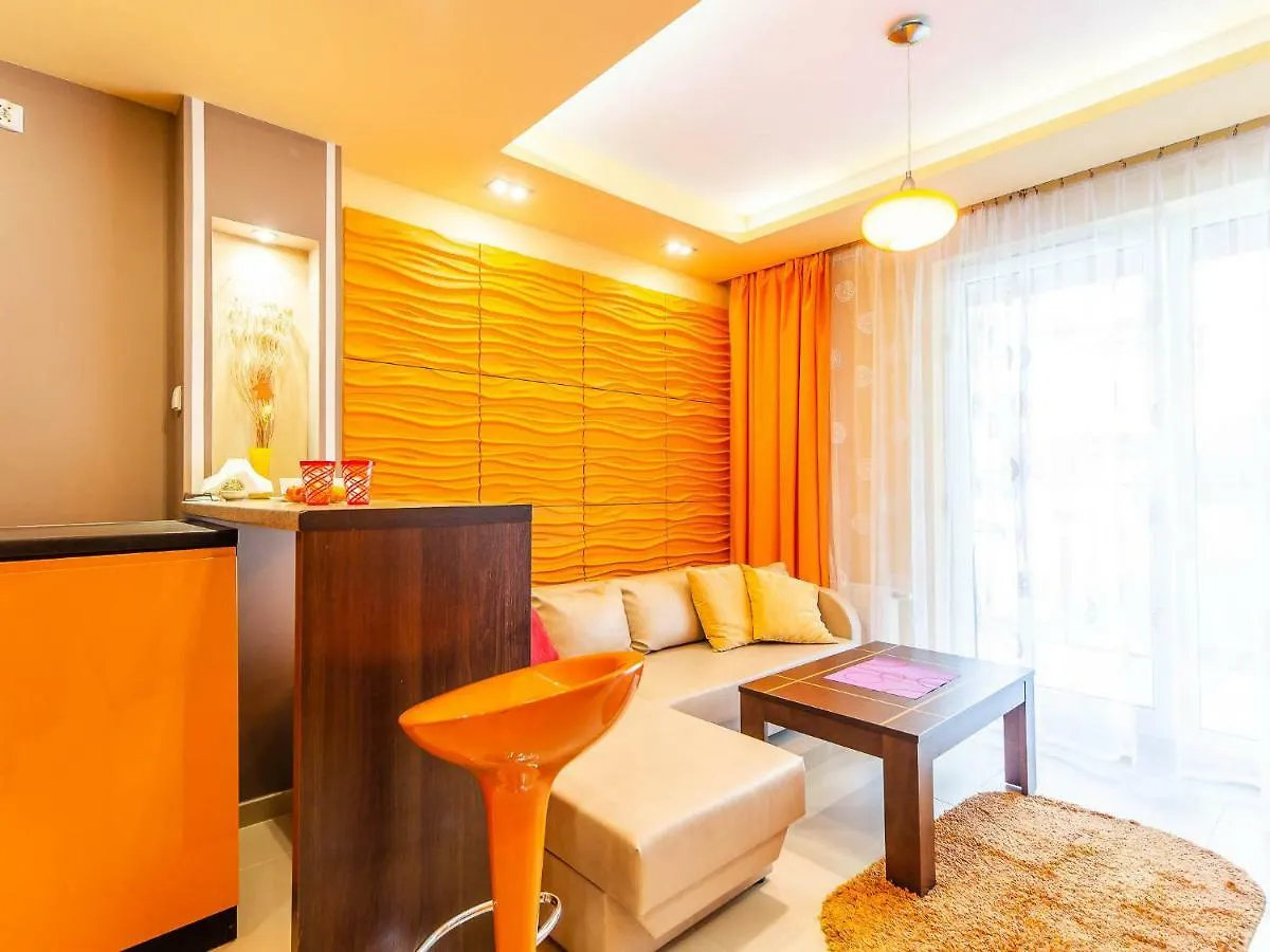 Apartament Pomaranczowy Z Basenem,Sauna-Blisko Morza. Kolobrzeg Apartment
