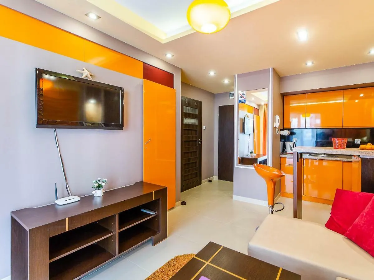 Apartment Apartament Pomaranczowy Z Basenem,Sauna-Blisko Morza. Kolobrzeg