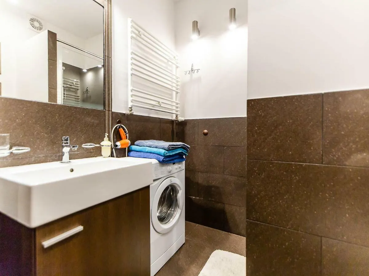 Apartament Pomaranczowy Z Basenem,Sauna-Blisko Morza. Kolobrzeg Apartment